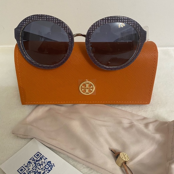 Tory Burch sunglasses main image 7